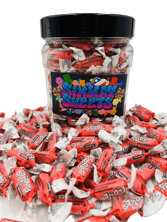 Simway Sweets Jar 680g - Tootsie Frooties Strawberry Lemonade Flavour - Individually Wrapped American Sweets - Approximately 180 Pieces