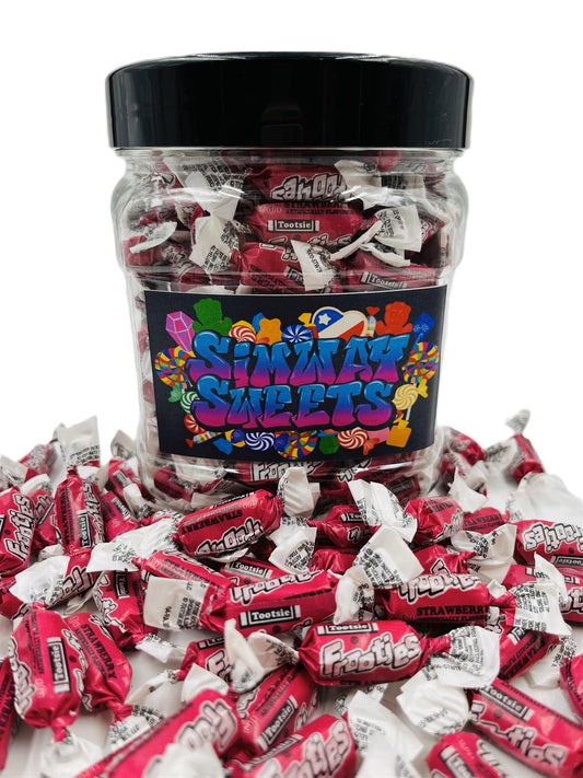 Simway Sweets Jar 680g - Tootsie Frooties Strawberry Flavour - Individually Wrapped American Sweets - Approximately 180 Pieces