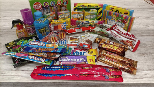 Best Before / Expired Mystery Box - Medium box - Includes 50 Items